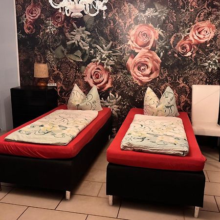 Bauernhof Privatzimmer Hortus Sandrine Gemeinschaftsbad Free Wifi Hausbreitenbach 외부 사진