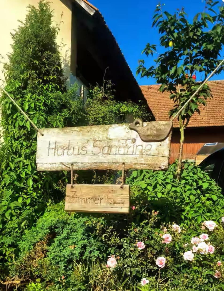 Bauernhof Privatzimmer Hortus Sandrine Gemeinschaftsbad Free Wifi Hausbreitenbach 외부 사진
